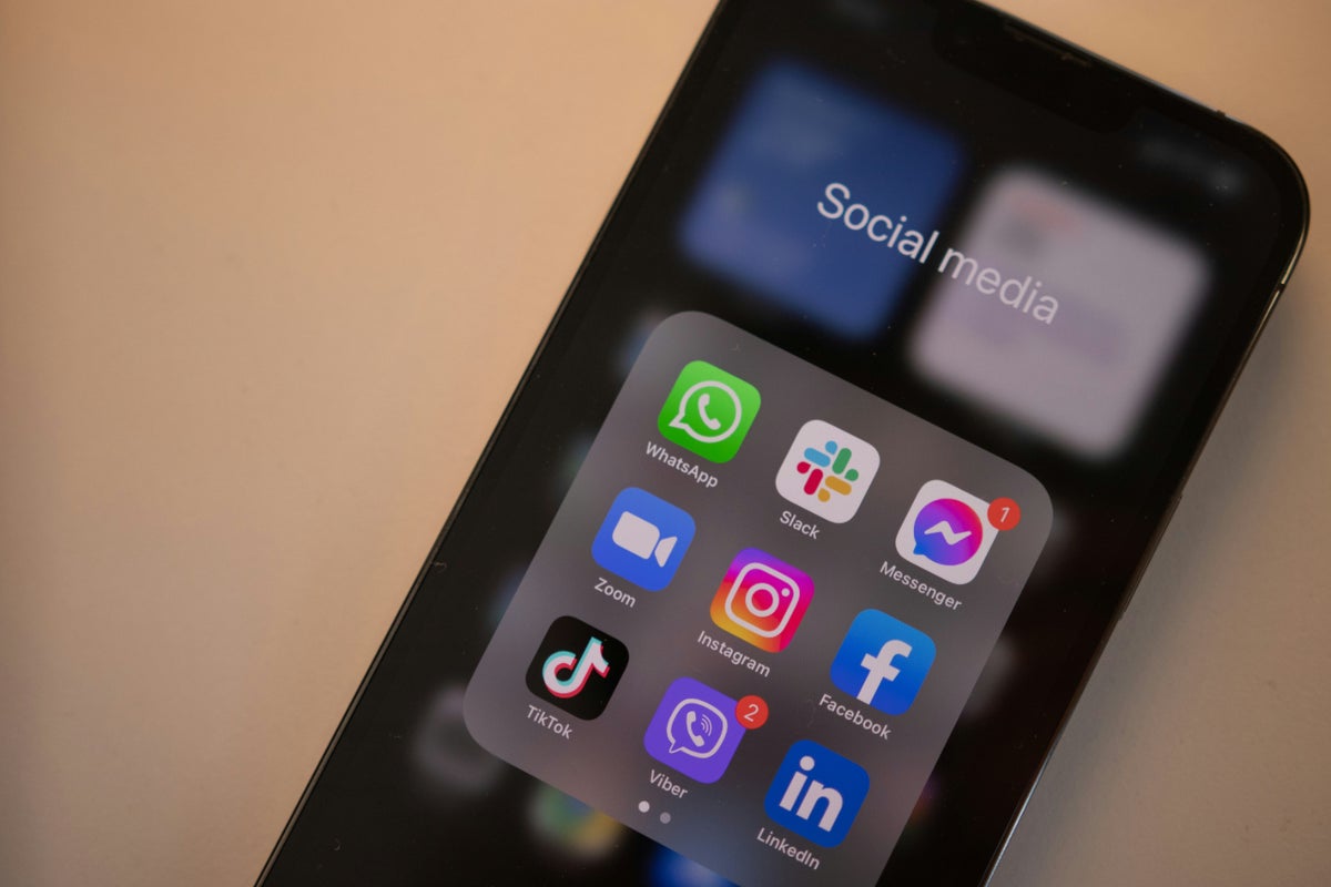Francia será el siguiente país en prohibir las redes sociales a menores ...