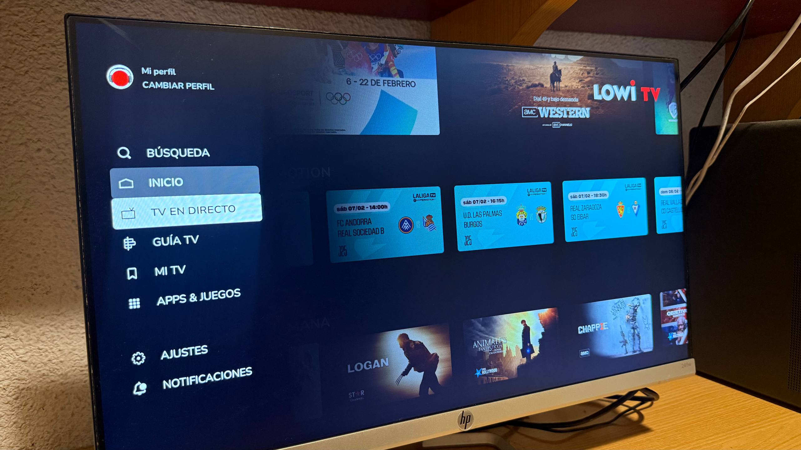 Es submenú lateral de Lowi TV