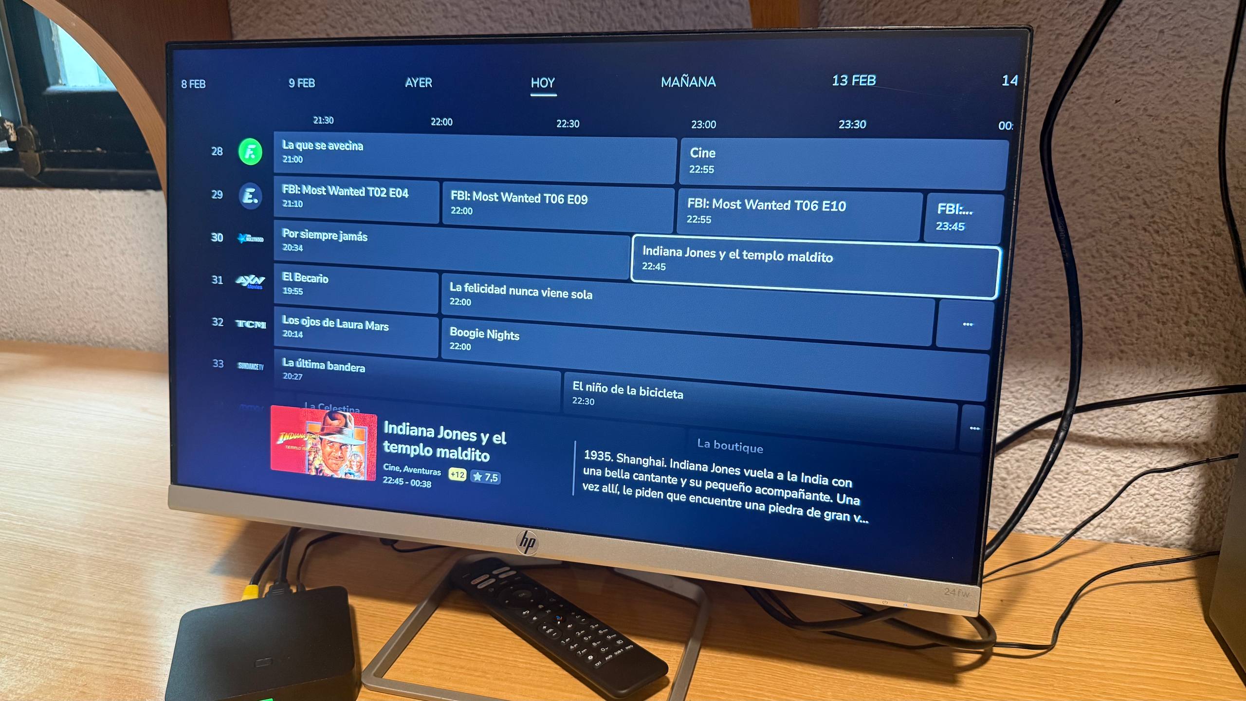 En la guía podemos ver qué se ha metido, se esta emitiendo y emitirá