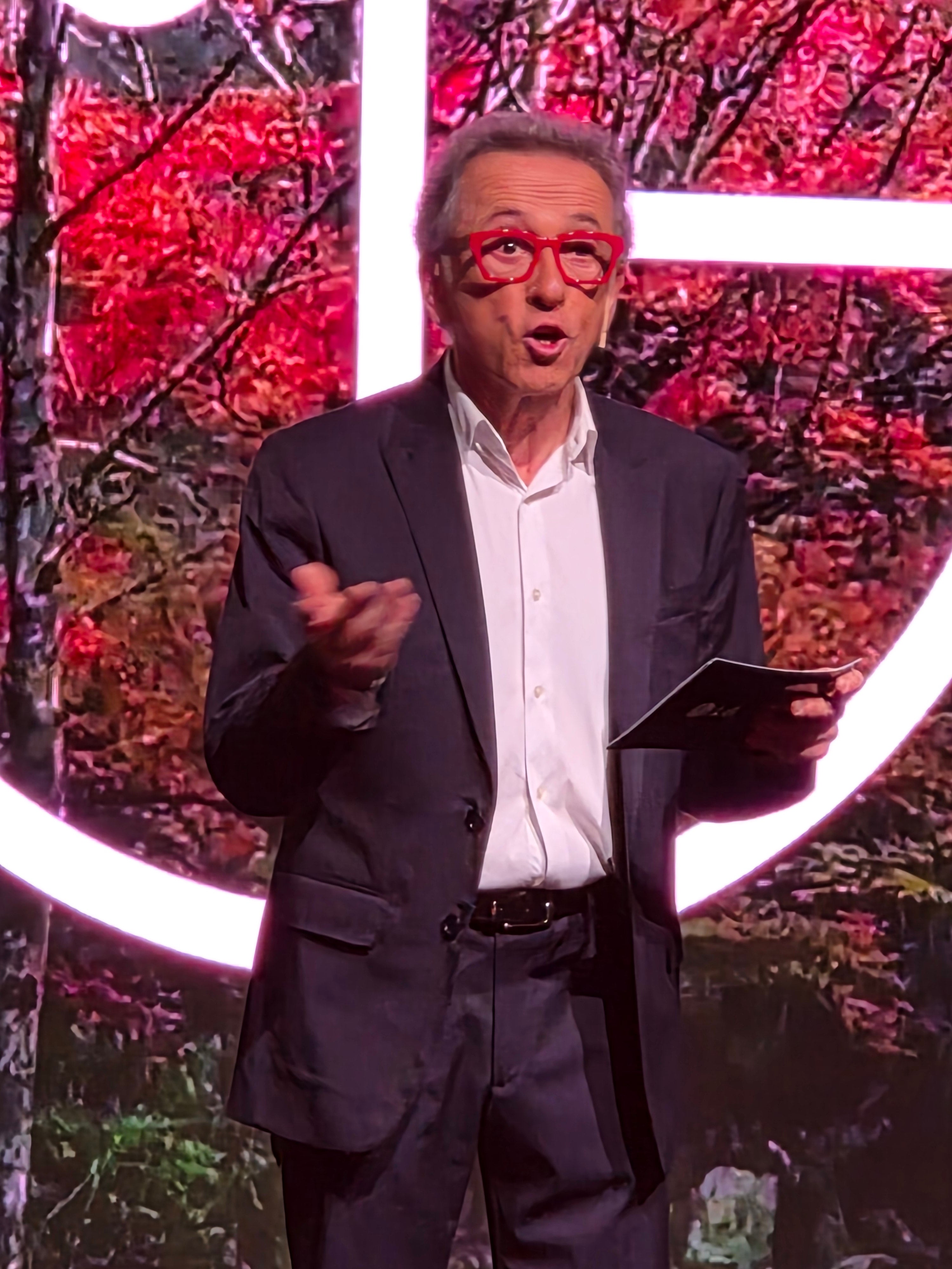 El 10x cumple, aunque no es como el de otros sensores con más potencia óptica, tiene ese efecto acuarela bien distinguible de los digitales / Fotografía de Esteban García Marcos