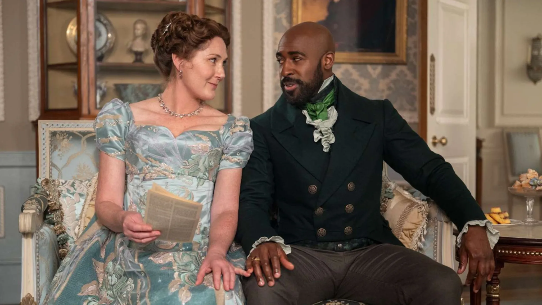 Violet casi vuelve a encontrar el amor en Marcus