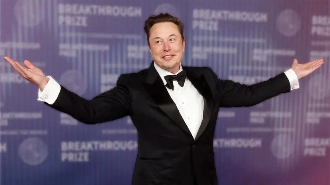 Elon Musk no cree que la IA vaya a acabar con nosotros
