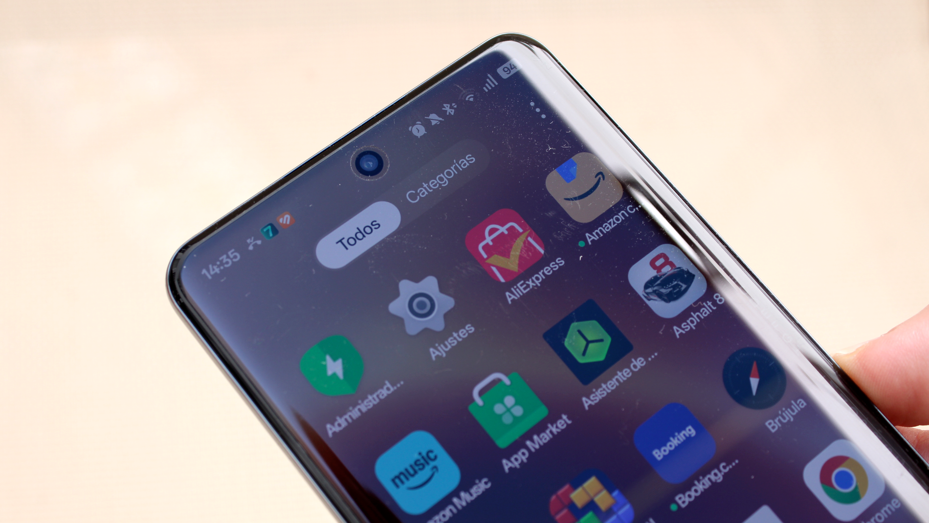 Los márgenes de la pantalla son reducidos | Fotografía de Lucía Alcántara Gil