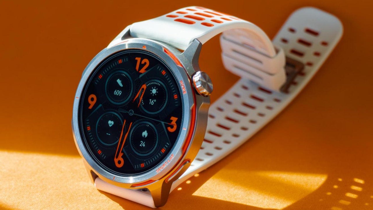 Así luce la pantalla del recién lanzado HUAWEI WATCH GT Runner 2 | Fotografía: Christian Collado