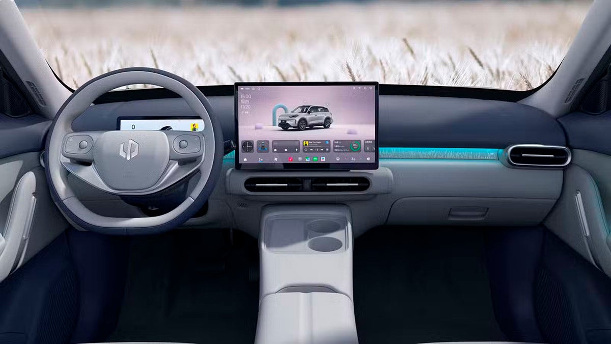 Este SUV económico monta en su interior una pantalla de 14,6 pulgadas