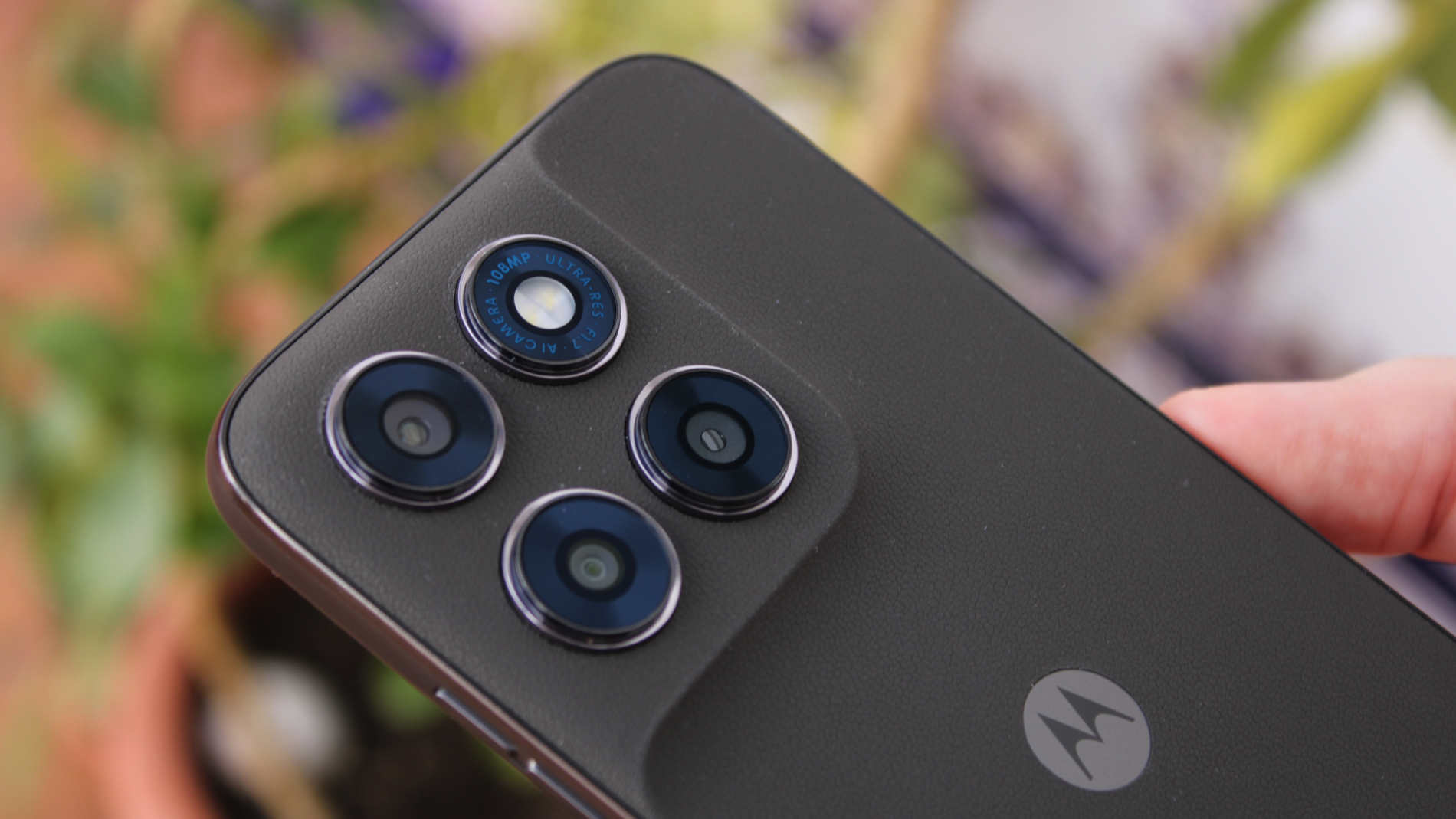 El sistema de cámaras está muy bien integrado en la trasera | Fotografía de Lucía Alcántara Gil