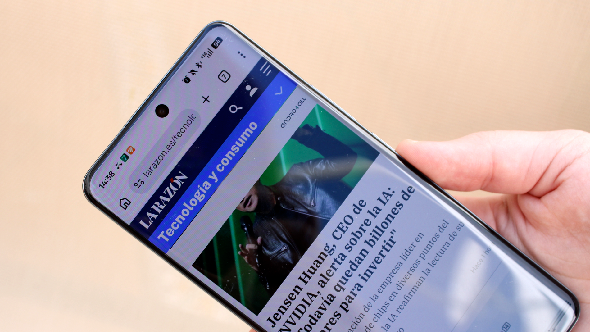 Es un teléfono con potencia de sobra para las tareas más comunes | Fotografía de Lucía Alcántara Gil