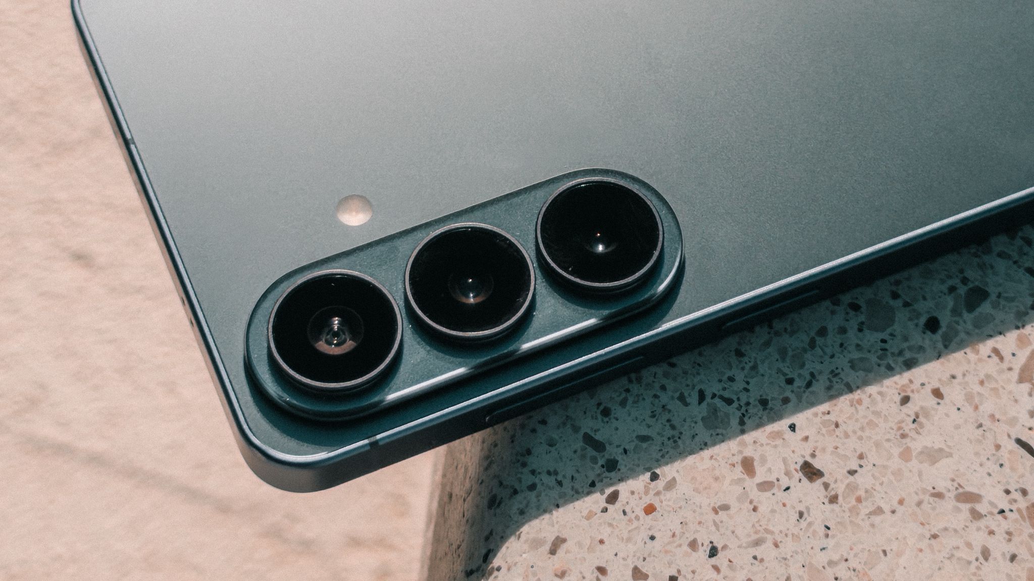 Las mismas cámaras, distinto sabor