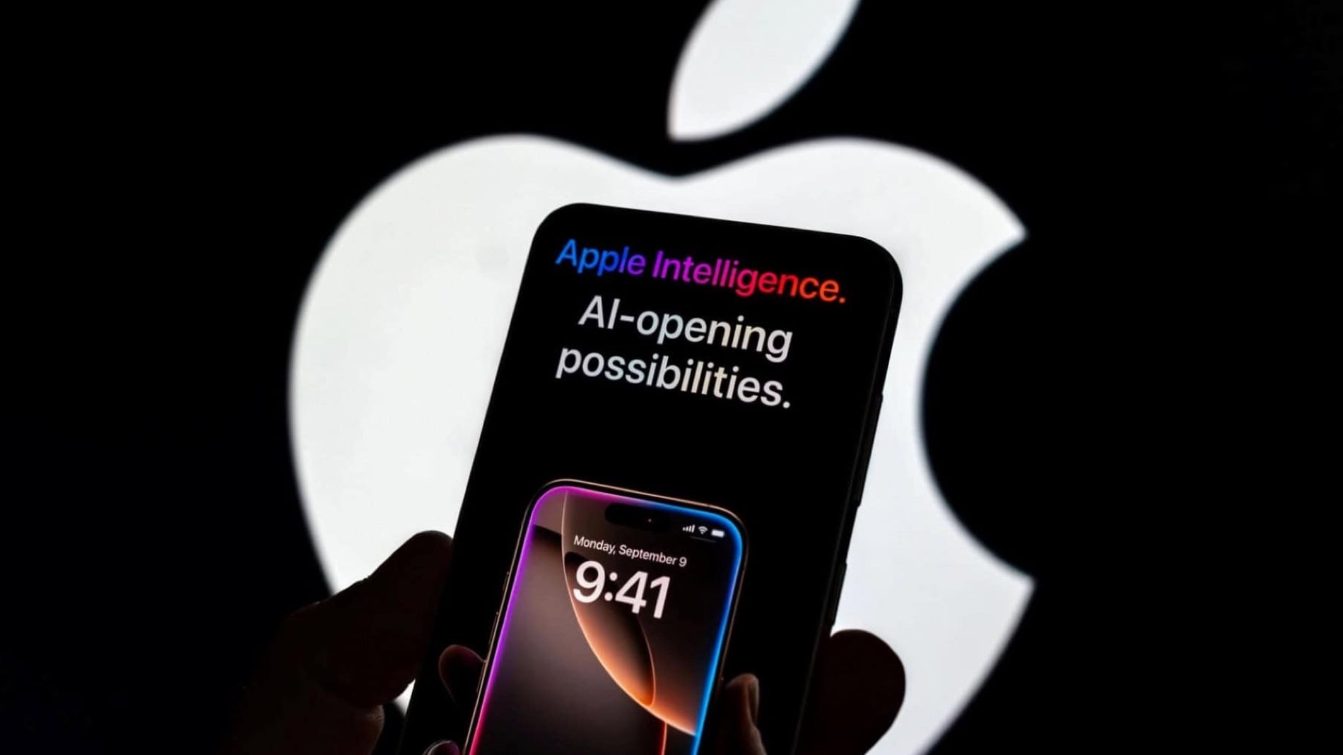 Apple lanza un órdago contra ChatGPT y Gemini: la nueva Siri IA promete ...