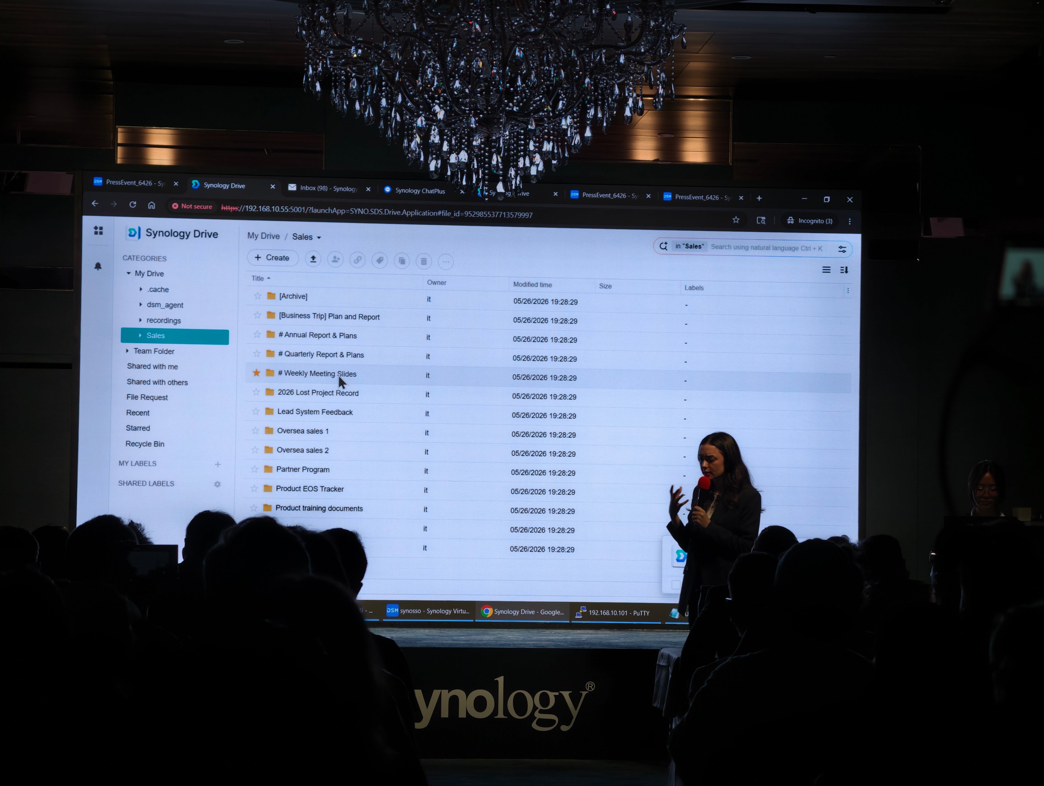 La demostración en vivo de las nuevas funcionalidades de la suite de Synology | Fotografía de Esteban García