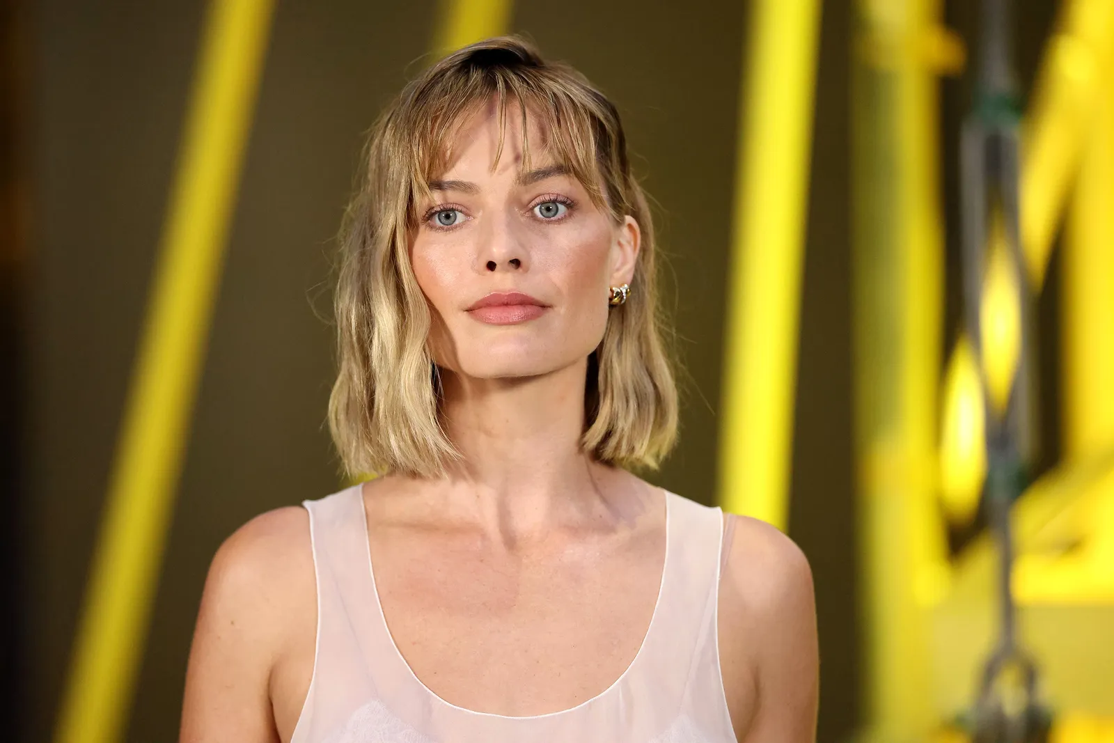Margot Robbie demuestra cómo un bob con textura puede resultar elegante y desenfadado al mismo tiempo | Getty Images