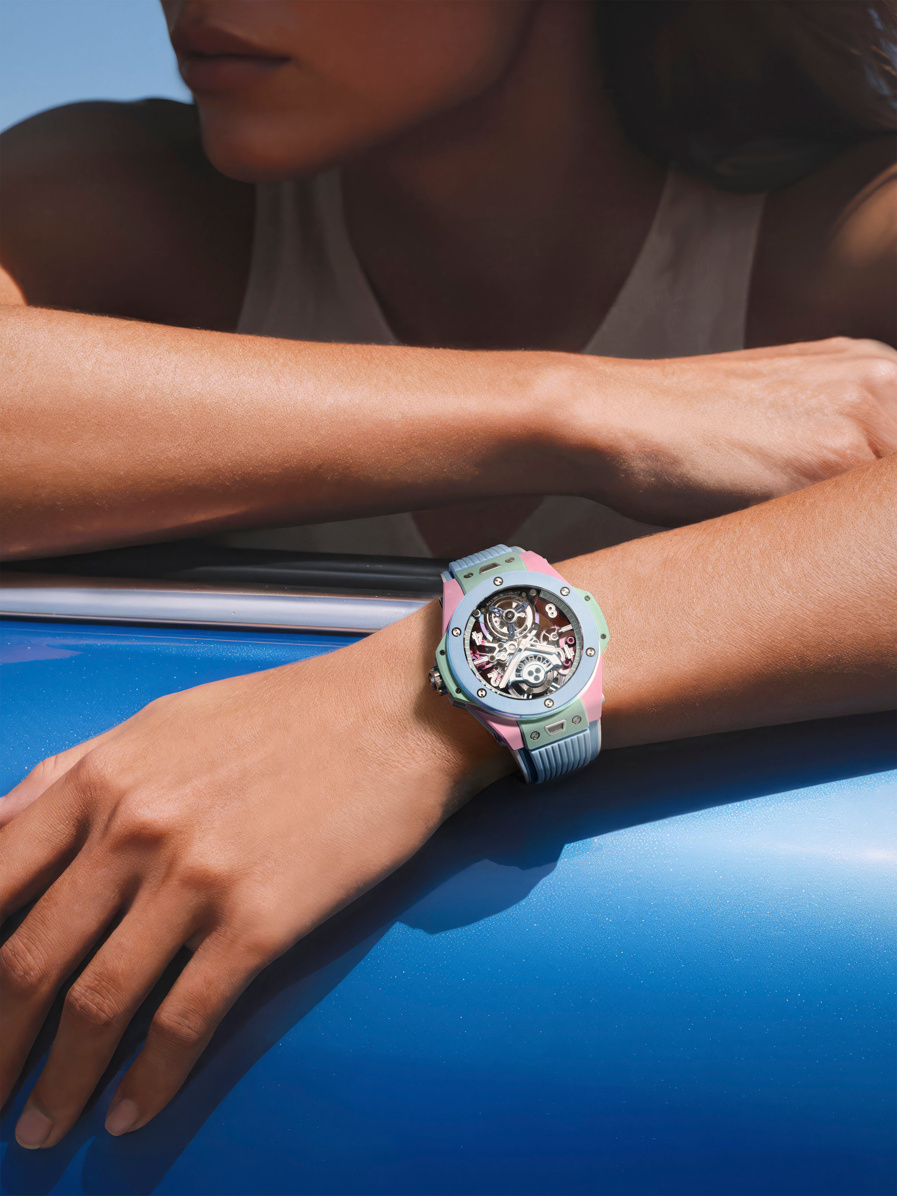La combinación de rosa, verde menta y azul celeste es una de las señas de identidad de la colección Big Bang Summer 2026 | Hublot