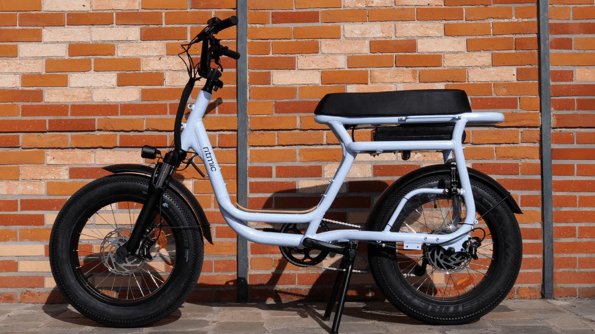 Hasta 90 km de autonomía y espacio para tres: así es la nueva bici eléctrica Yuvy 3