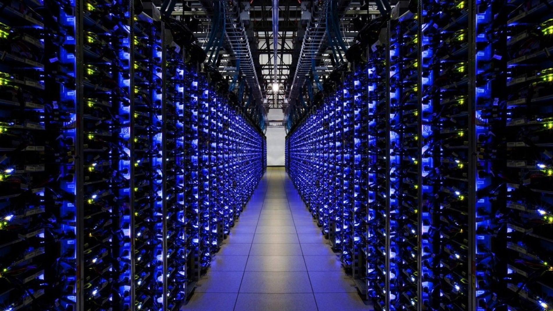 Apple busca comprar startups que fabriquen chips para reforzar su infraestructura de IA