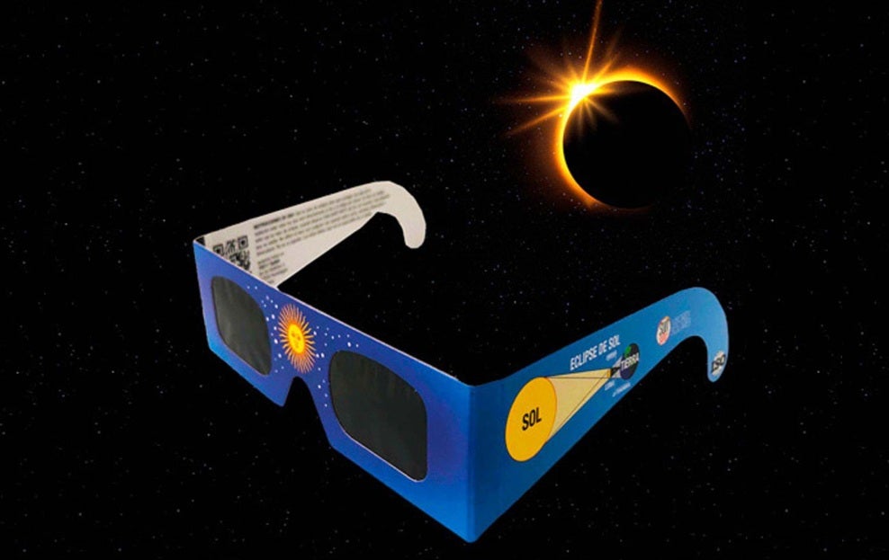 Asegúrate de usar gafas de sol con certificación ISO