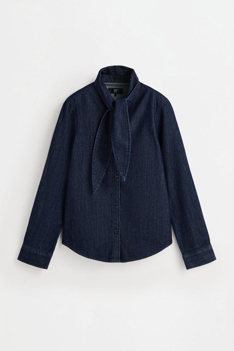 Camisa denim lazada (19,99 €) | Lefties