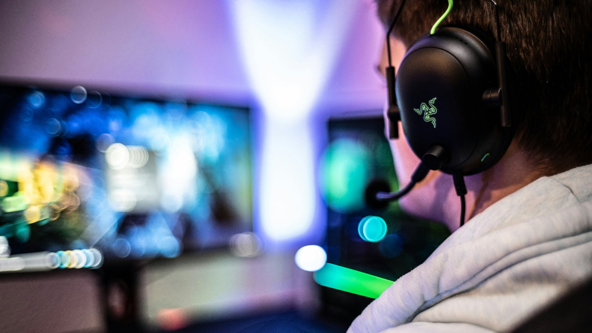 La FAA recurre a videojuegos para reclutar candidatos a control aéreo