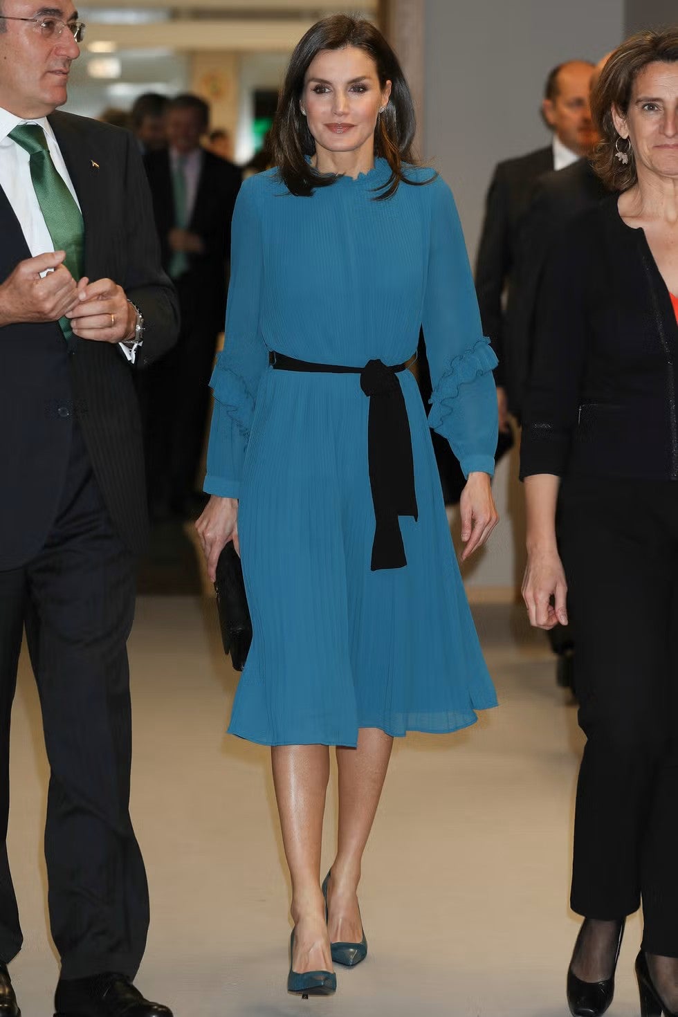 El mono plisado de Zara parecía un vestido gracias a la caída de sus pantalones culotte | GTRES