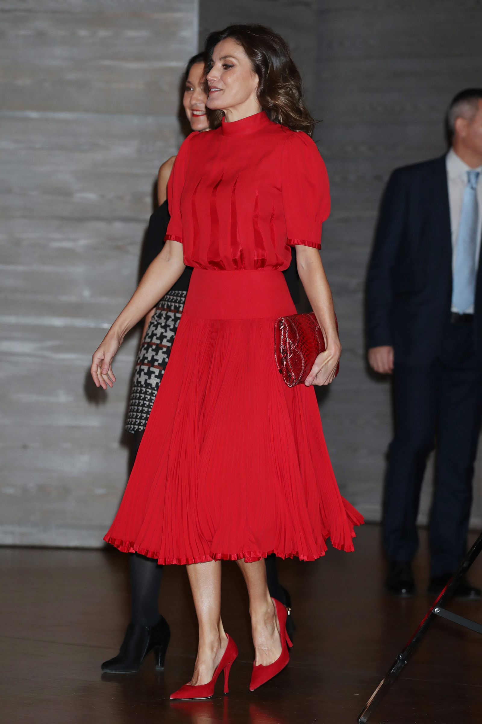 Letizia recuperó en 2018 un look de la reina Sofía que llevaba guardado desde los años 80 | GTRES