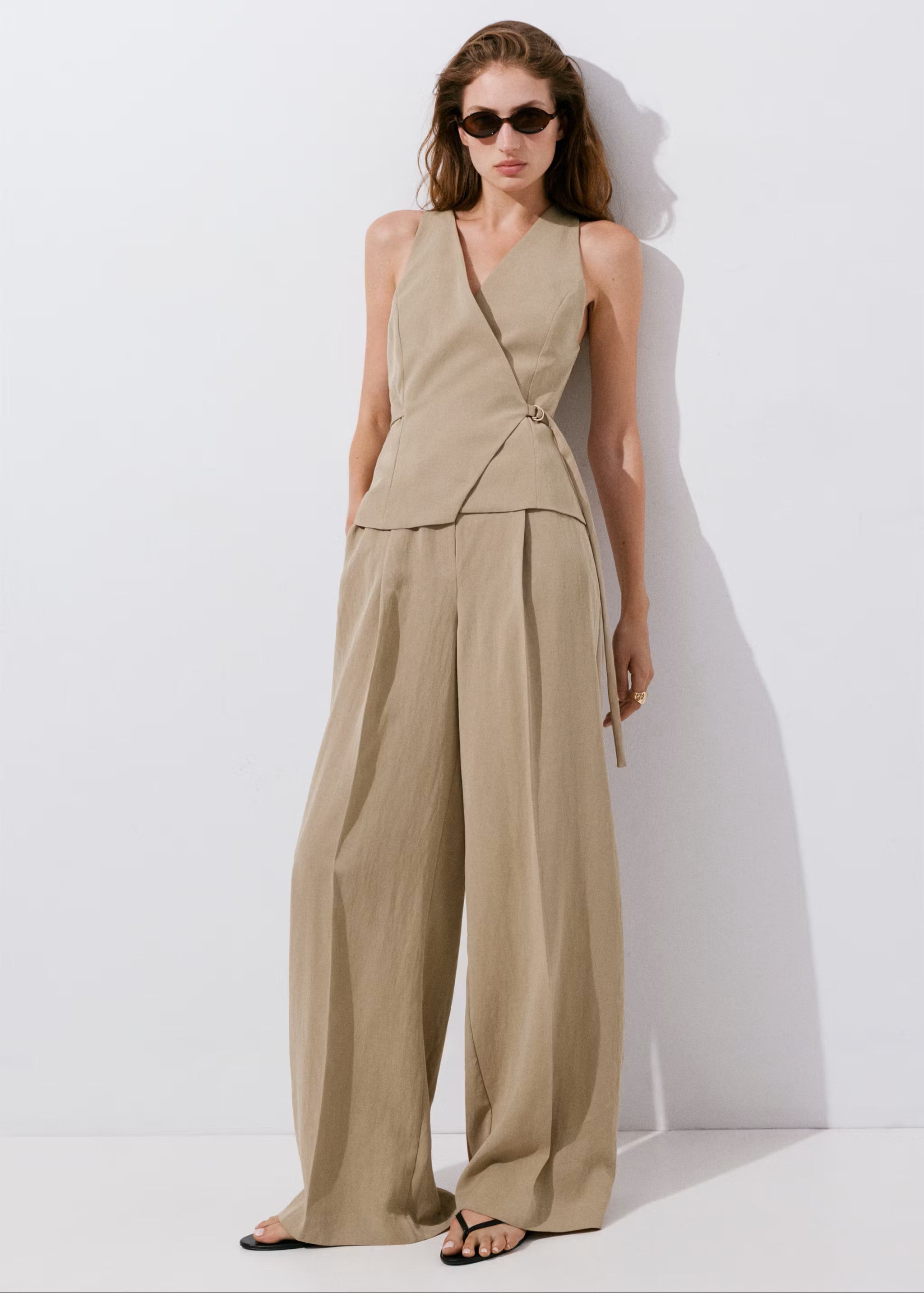 Mono cruzado combinado lyocell (49,99 €) | Mango