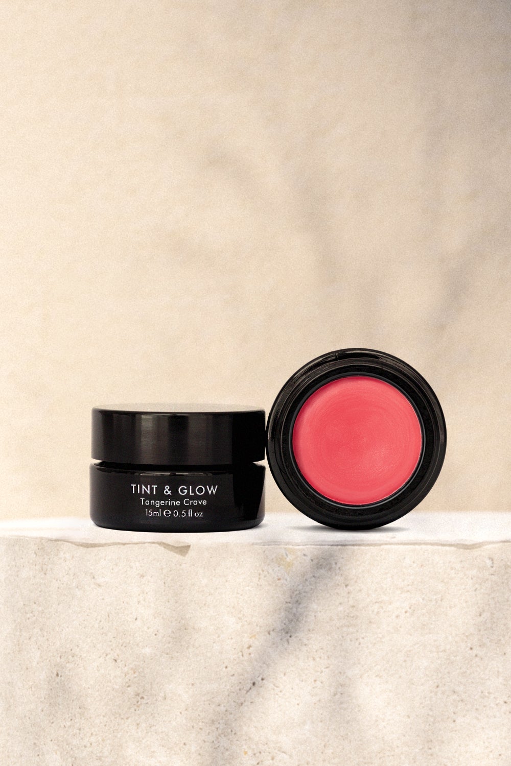 Tint & Glow en el tono Tangerine Crave (36 €) | Twelve Beauty