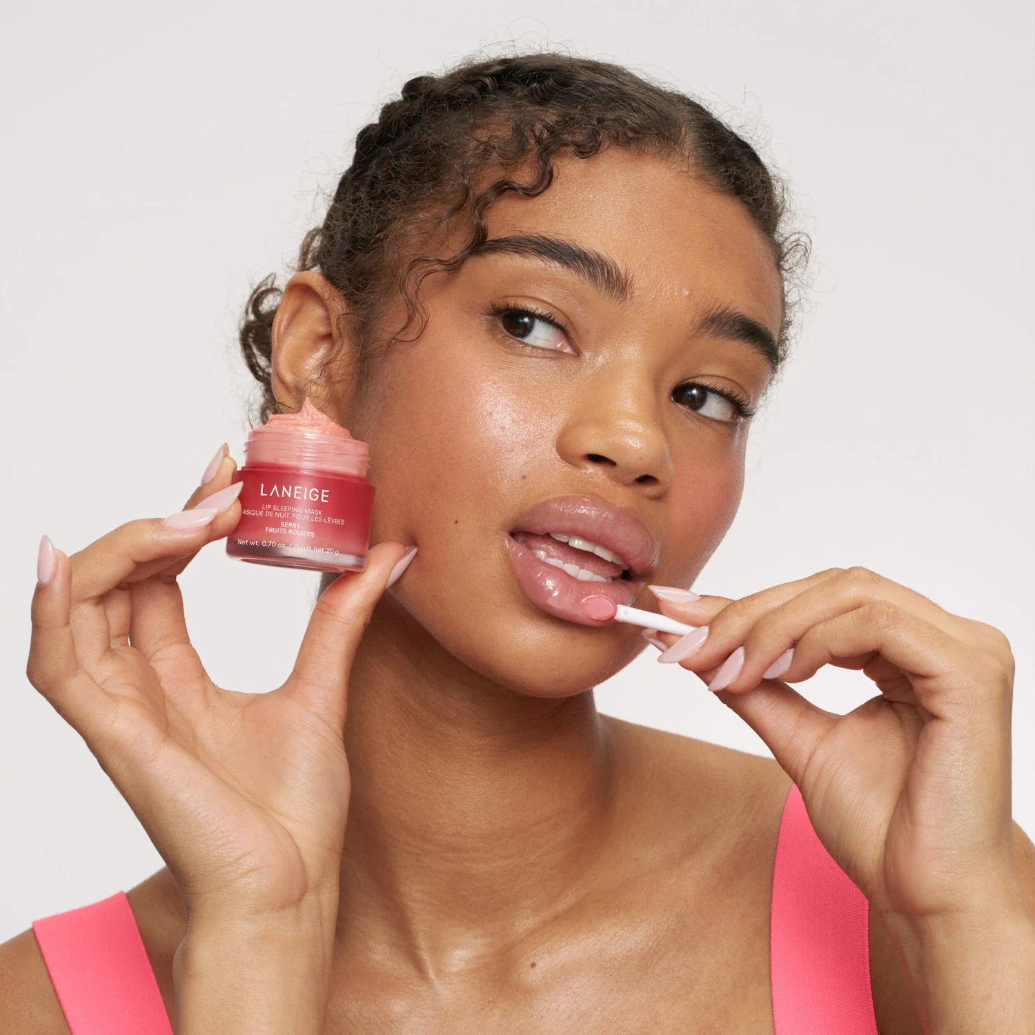 Lip Sleeping Mask también puede utilizarse durante el día y como preparación antes del maquillaje | Laneige