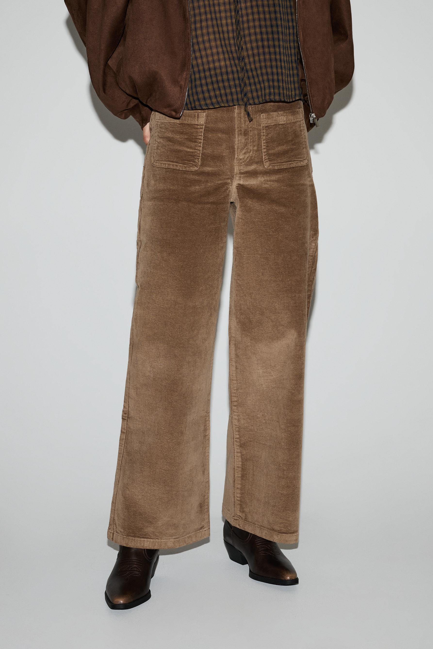 Pantalón stretch pana (19,99 €) | Lefties