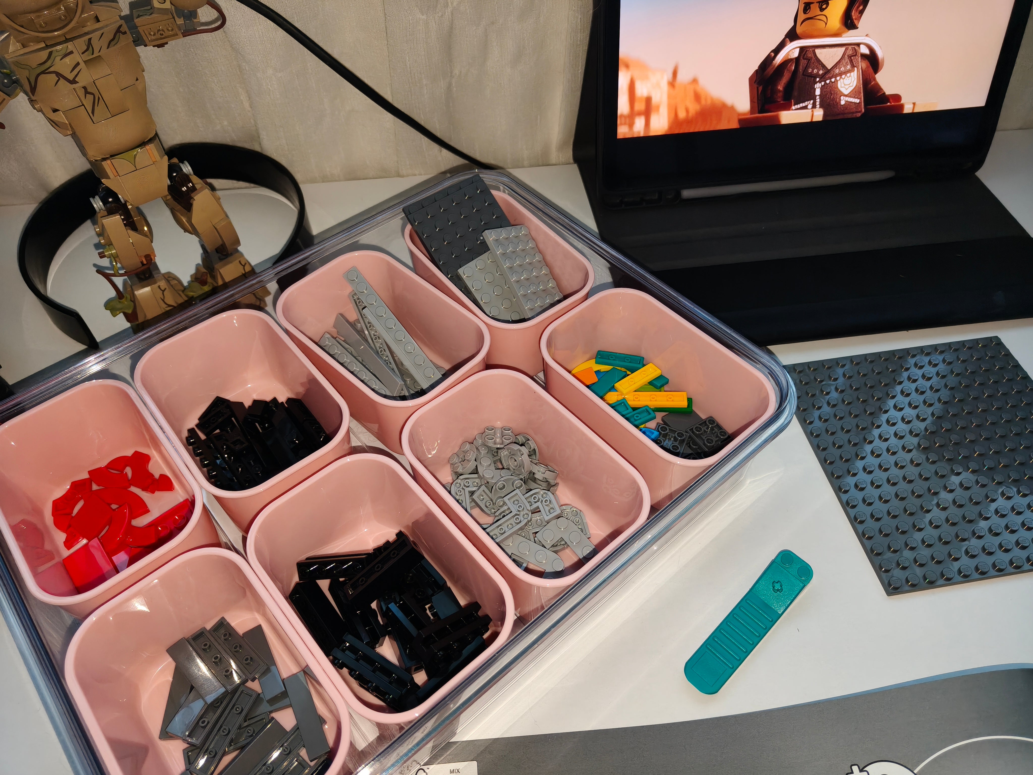 Bolsa a bolsa o todas las piezas a la vez: LEGO te ofrece la oportunidad de disfrutar del proceso como quieras | Fotografía de Noemí Valderrama