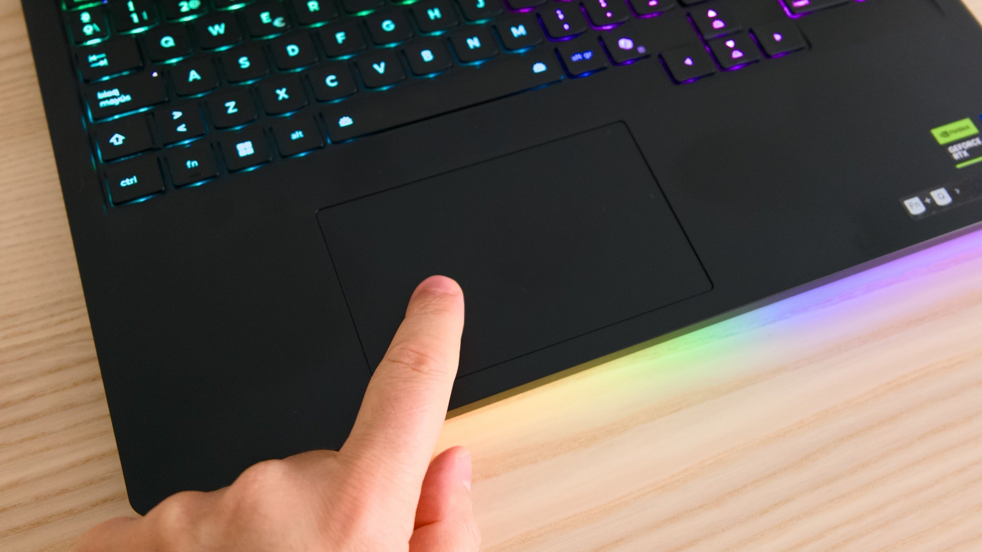 El tamaño del trackpad debería ser algo más grande. / Foto: Manu Contreras
