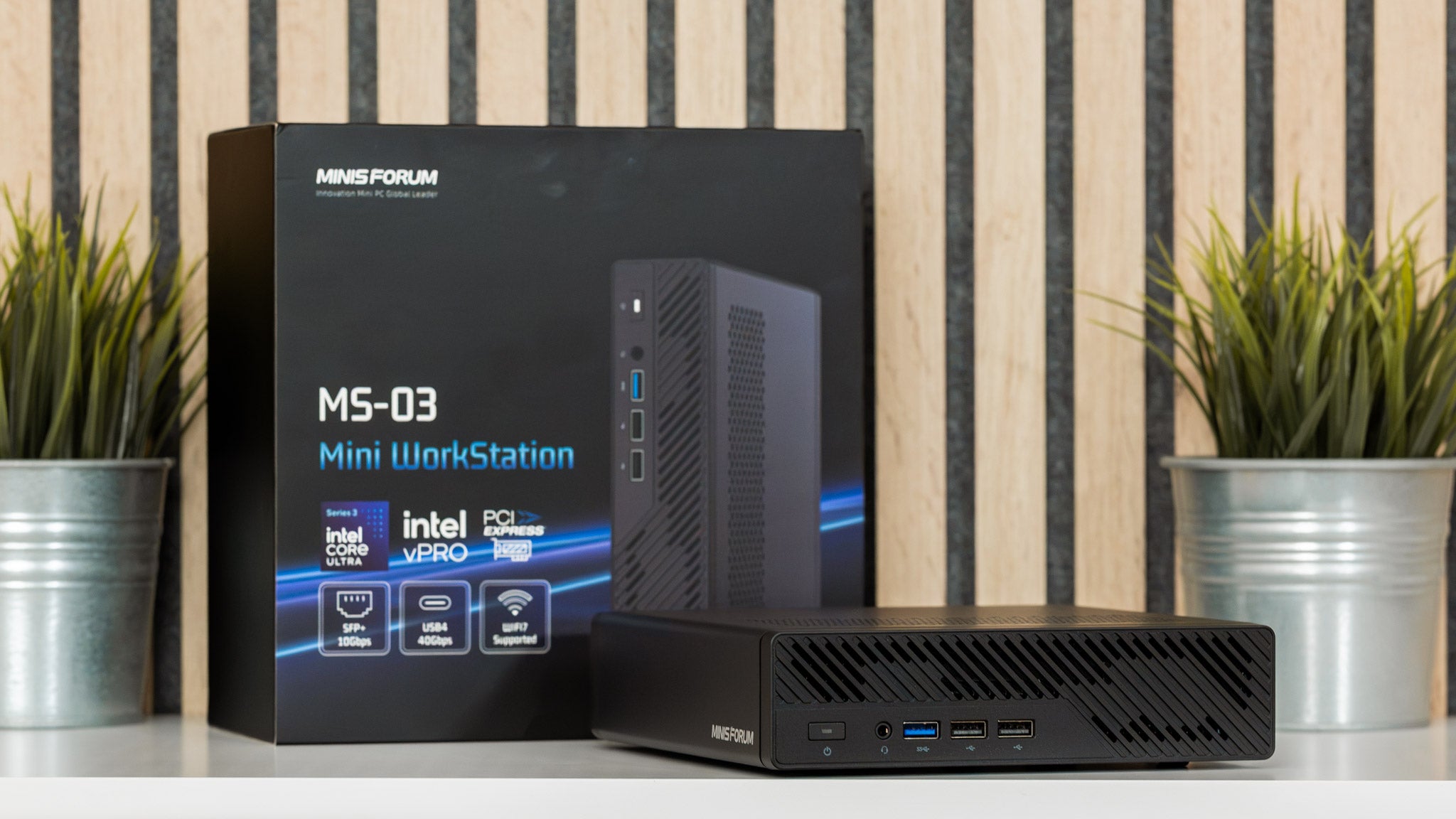 El MS-03 junto a su caja de venta / Fotografía de Difoosion