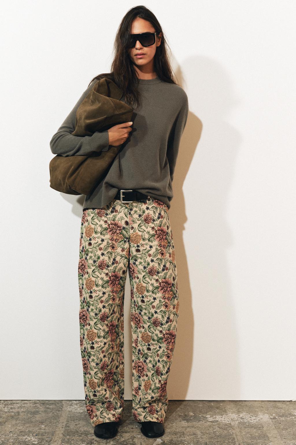 Pantalón jacquard flores ZW Collection (49,95 €) | Zara