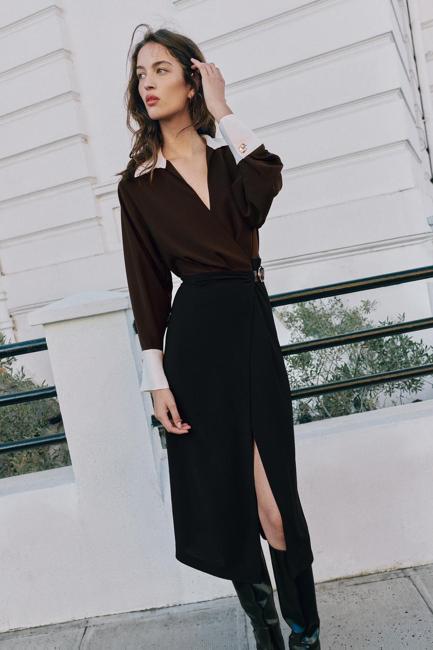 Vestido midi combinado hebilla (45,95 €) | Zara