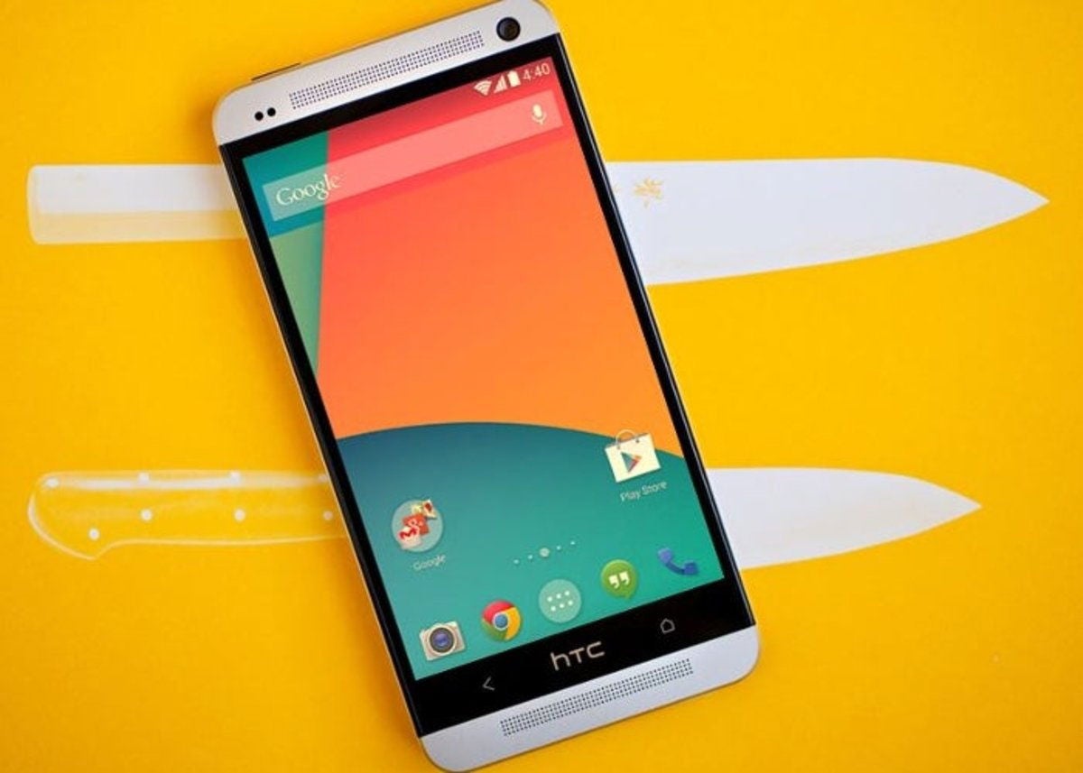HTC One Google Play edition ejecutando Android 4.4