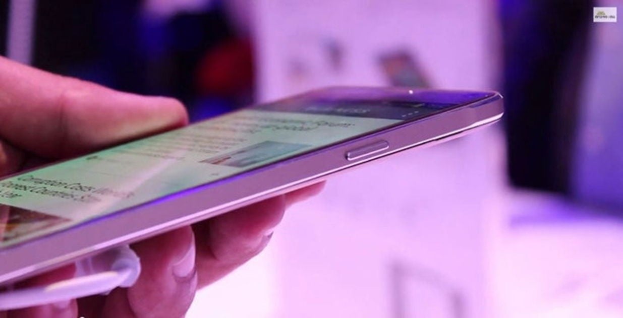 Samsung Galaxy Note 4 perfil