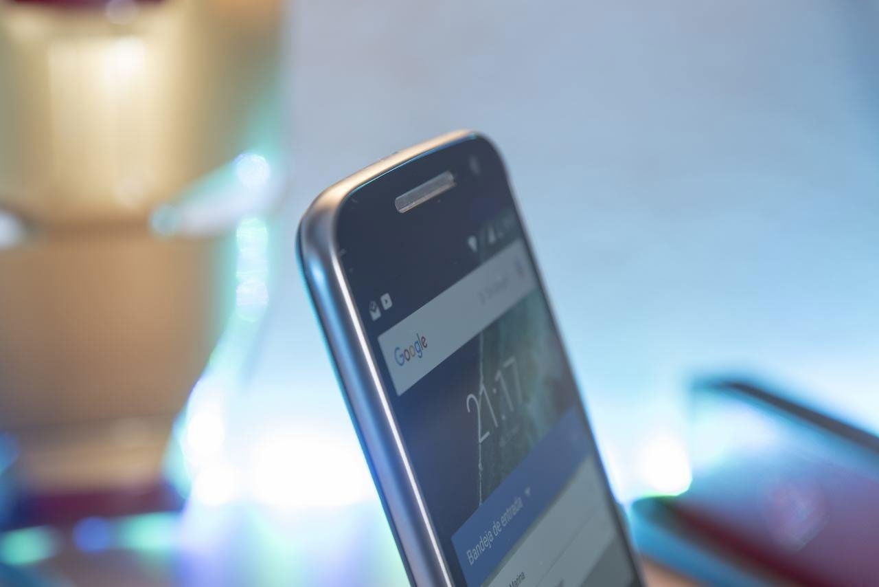 Moto G4 Plus lateral