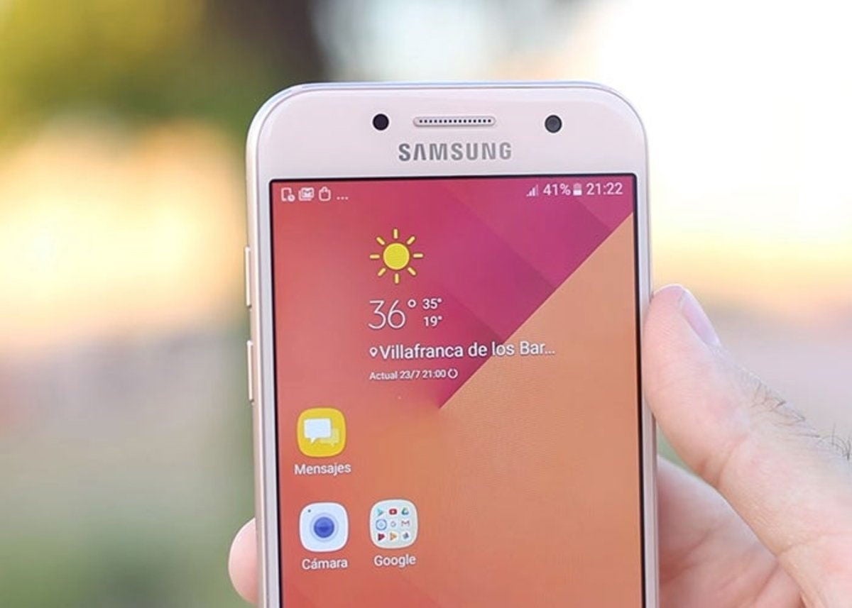 Samsung Galaxy A3, resistencia