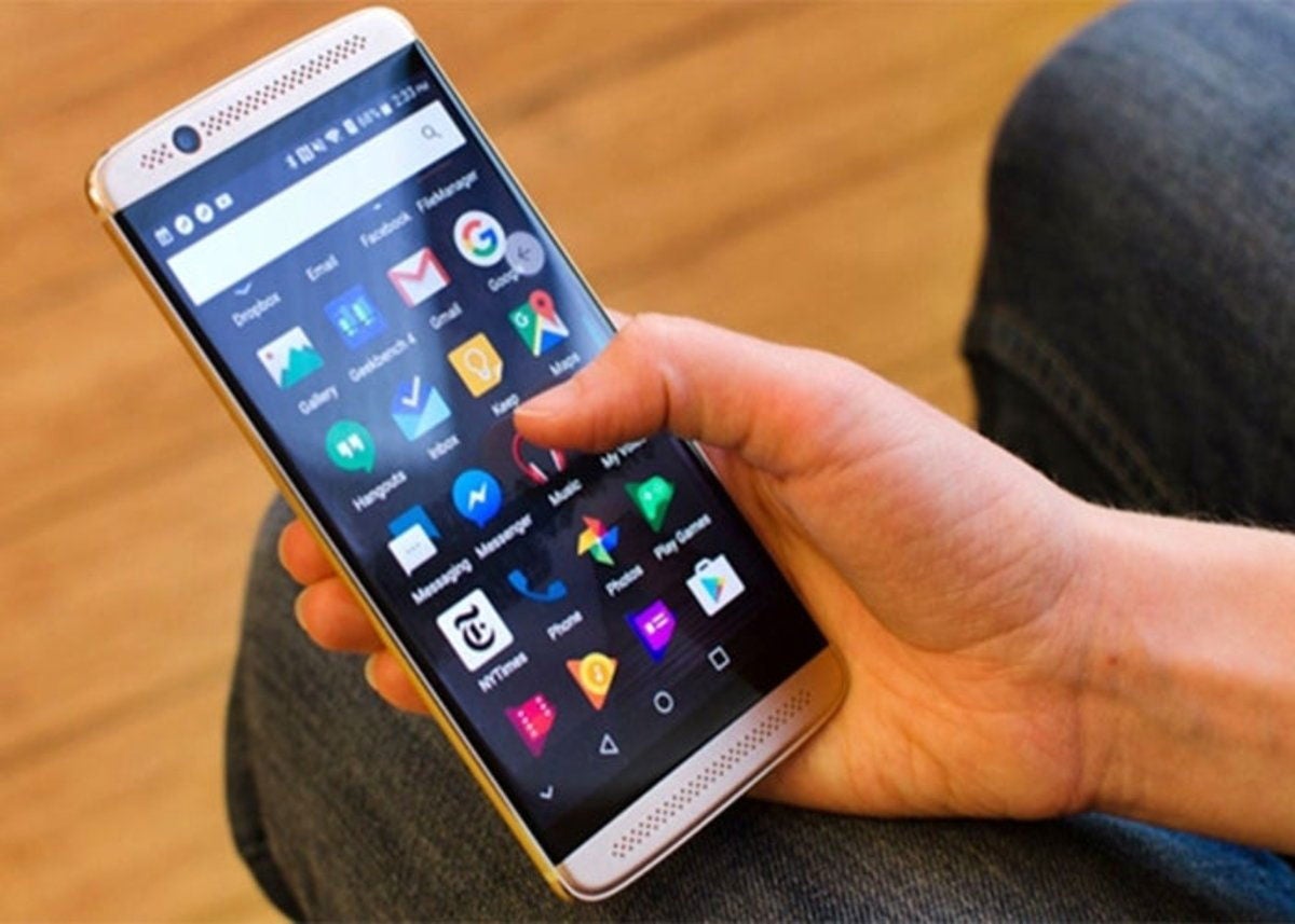 ZTE Axon 7, imagen de portada