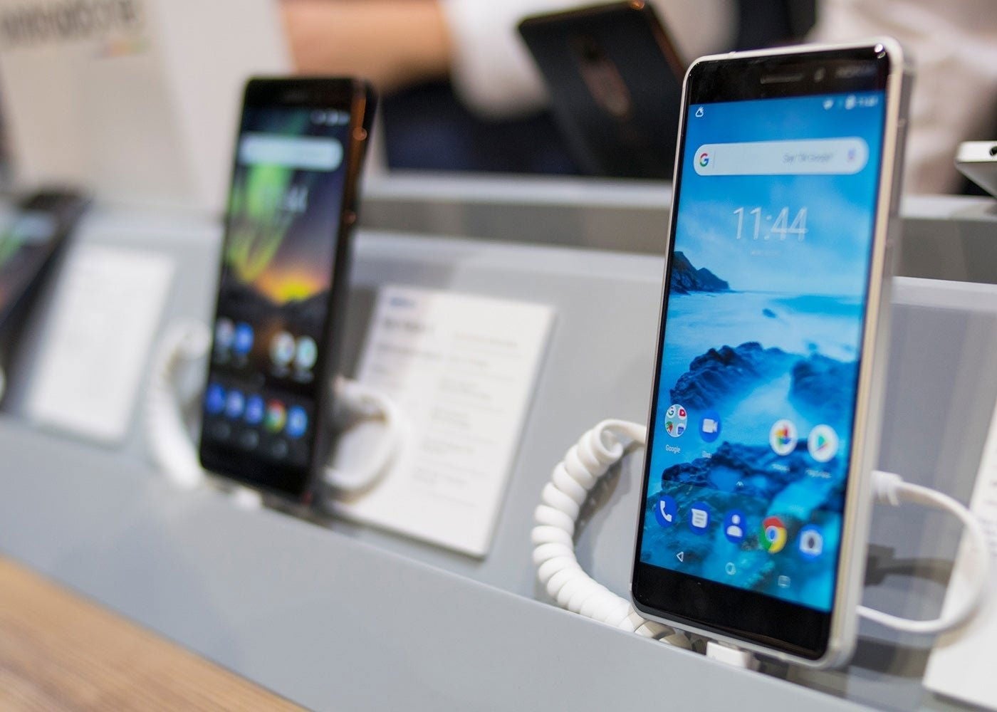 Nokia 6 de 2018 en dos colores