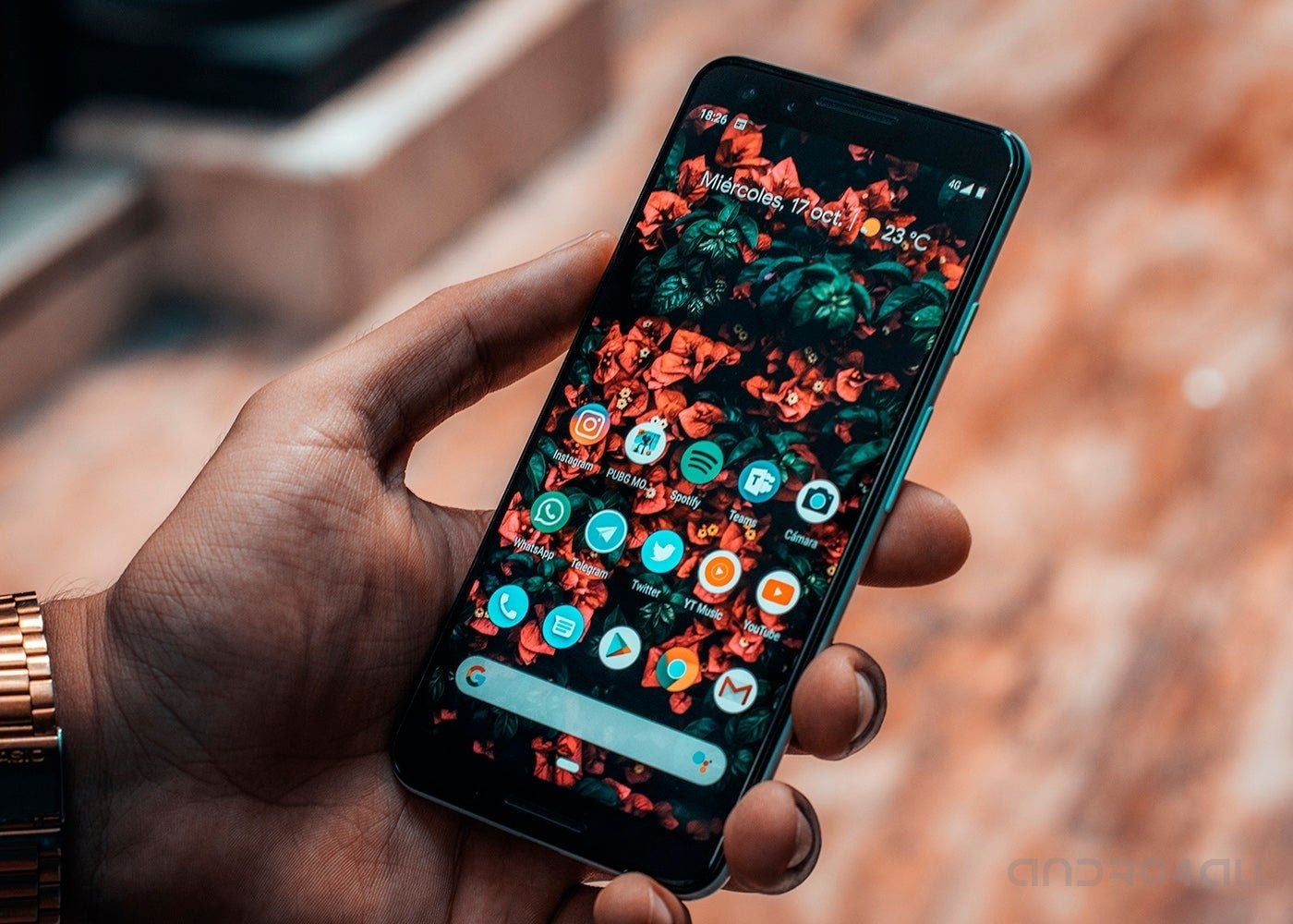 iPhone XR vs Google Pixel 3, comparativa: un solo sensor para conquistar la gama alta