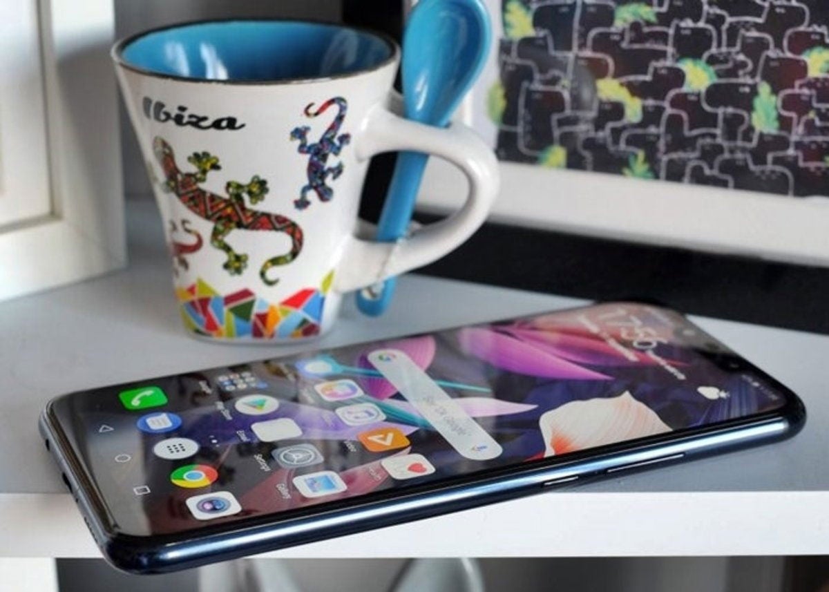 Utilizar tu smartphone sin tocarlo, el reto de la Inteligencia Artificial