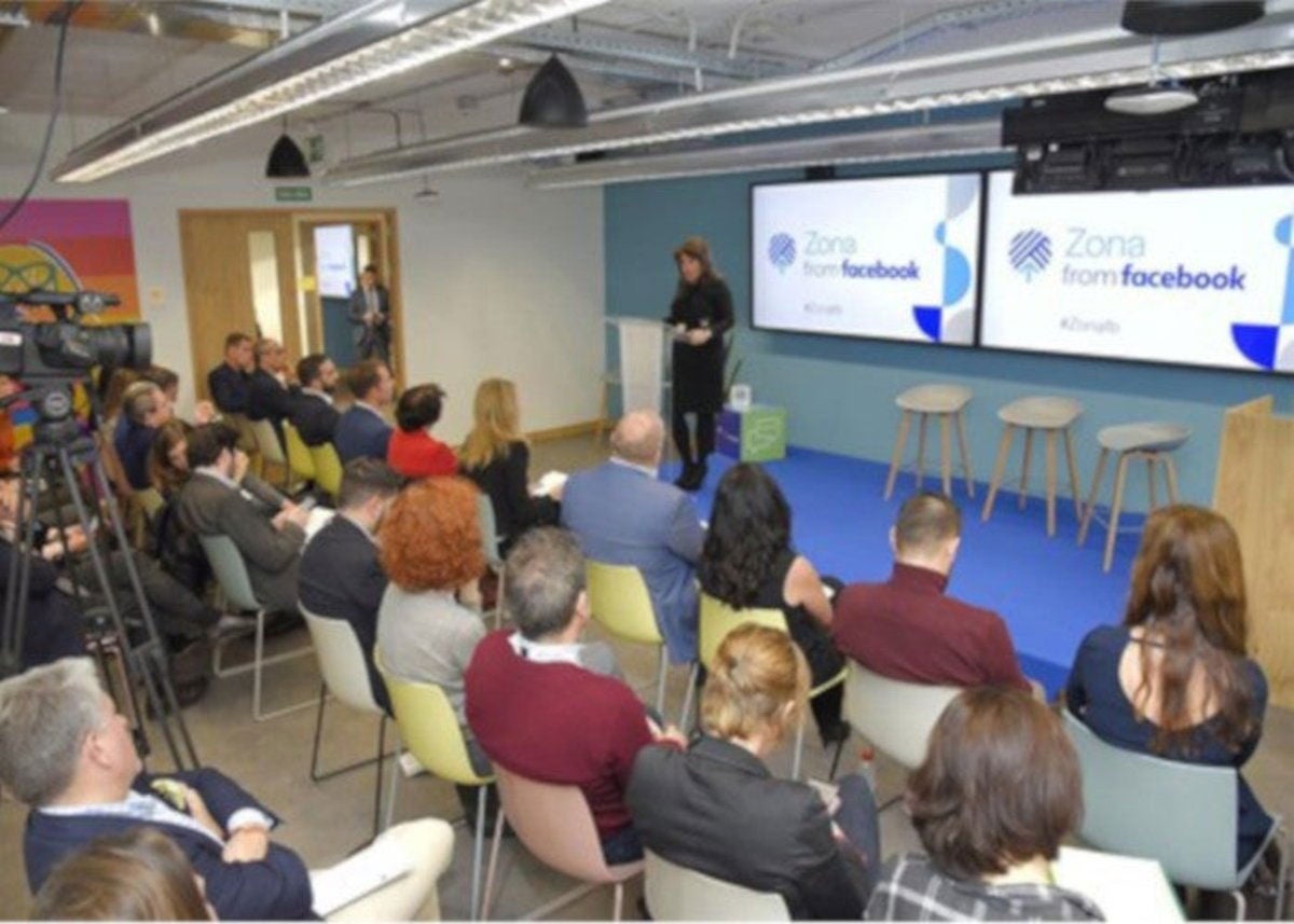 Facebook inaugura espacios para el desarrollo de competencias digitales en Madrid