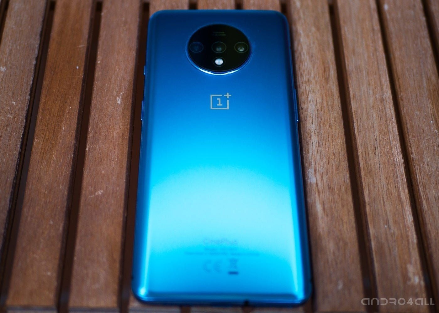 OnePlus 7T, parte trasera