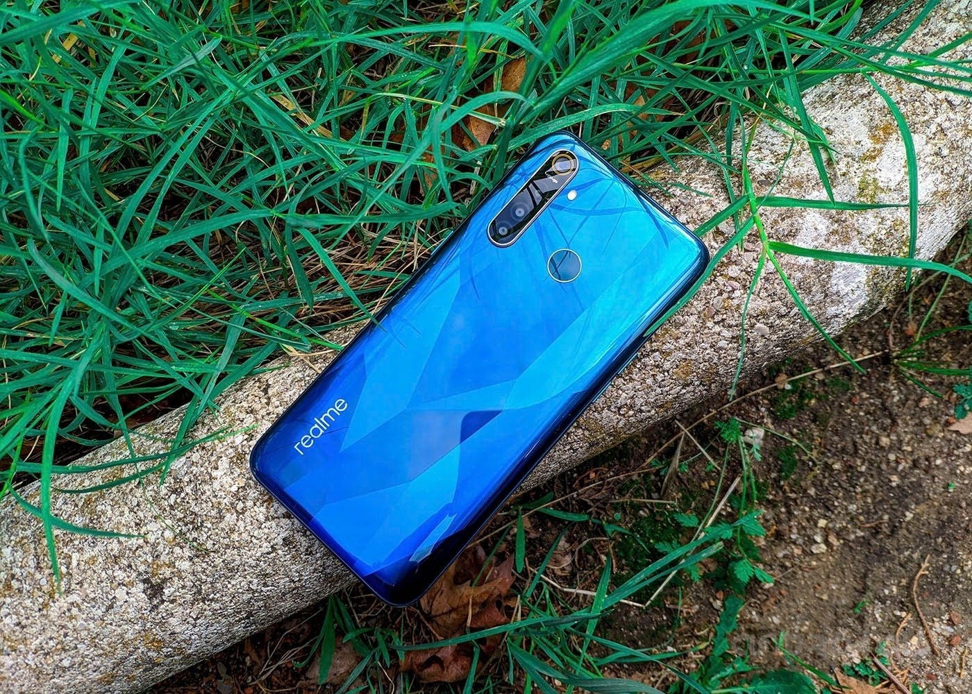 Realme 5 pro color azul