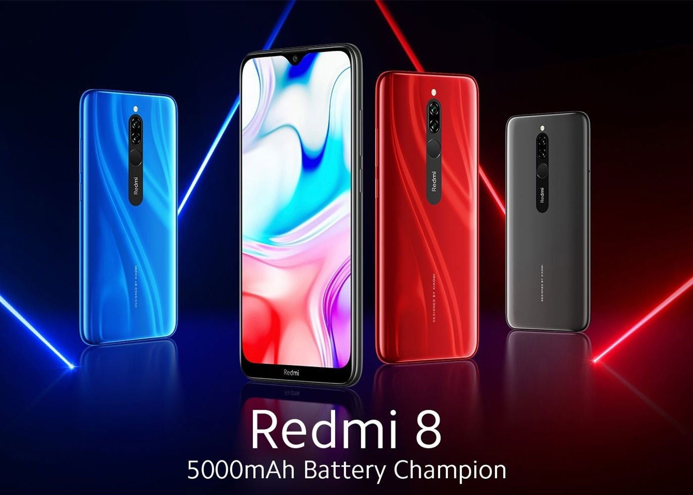 El Redmi 8 haciendo gala de su diseño y su gran batería.