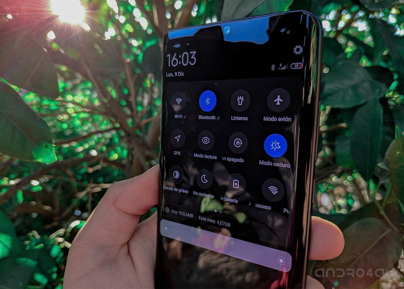 Xiaomi Mi Note 10 MIUI 11 modo oscuro