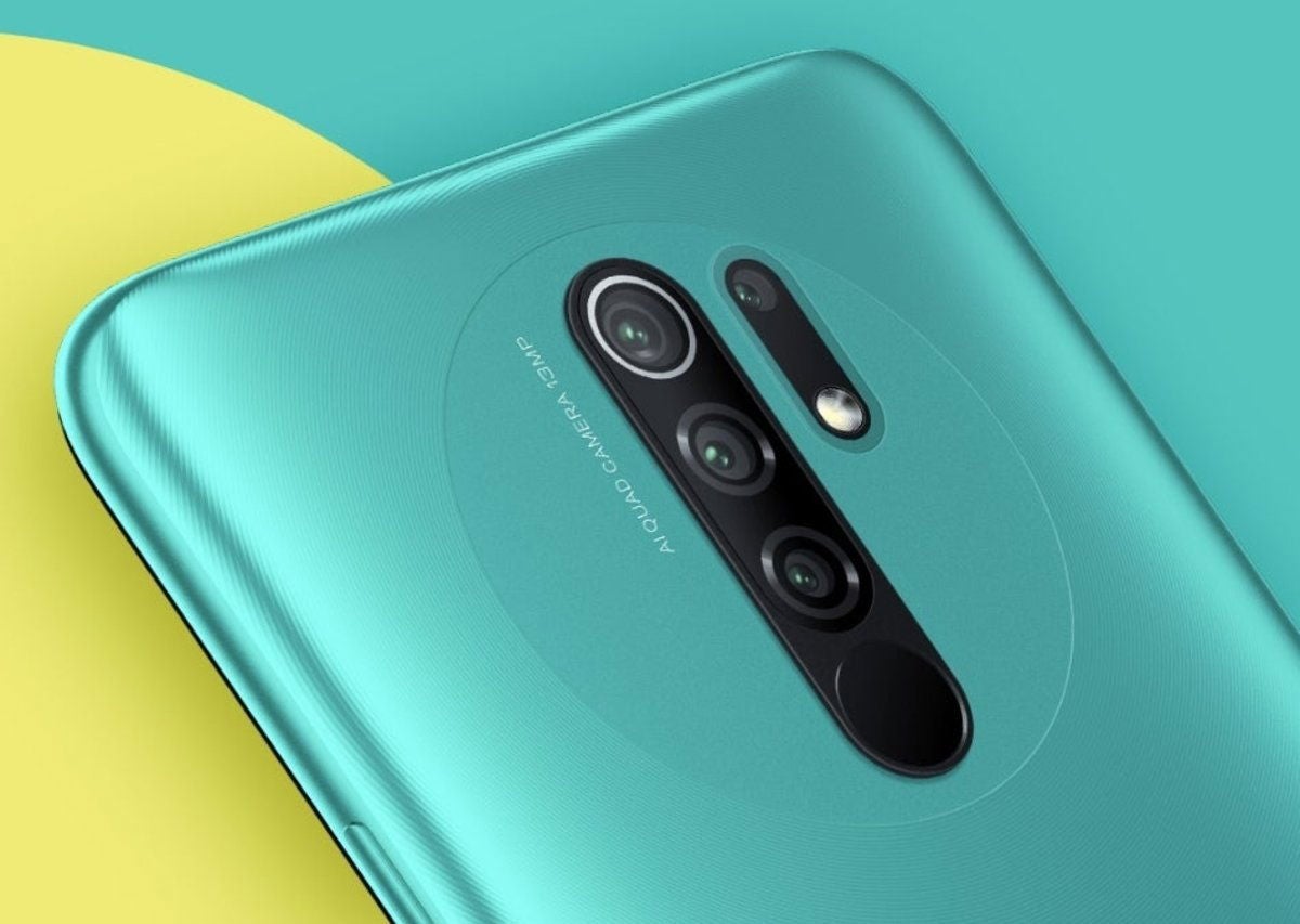 Las 4 cámaras traseras del Redmi 9, junto al lector de huellas dactilares