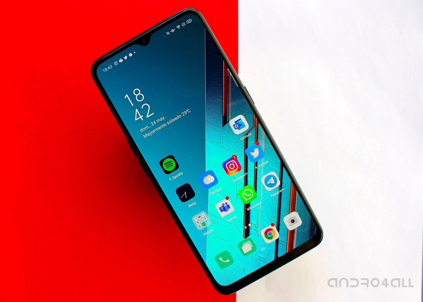 El OPPO Find X2 Lite sigue teniendo mucho que decir.
