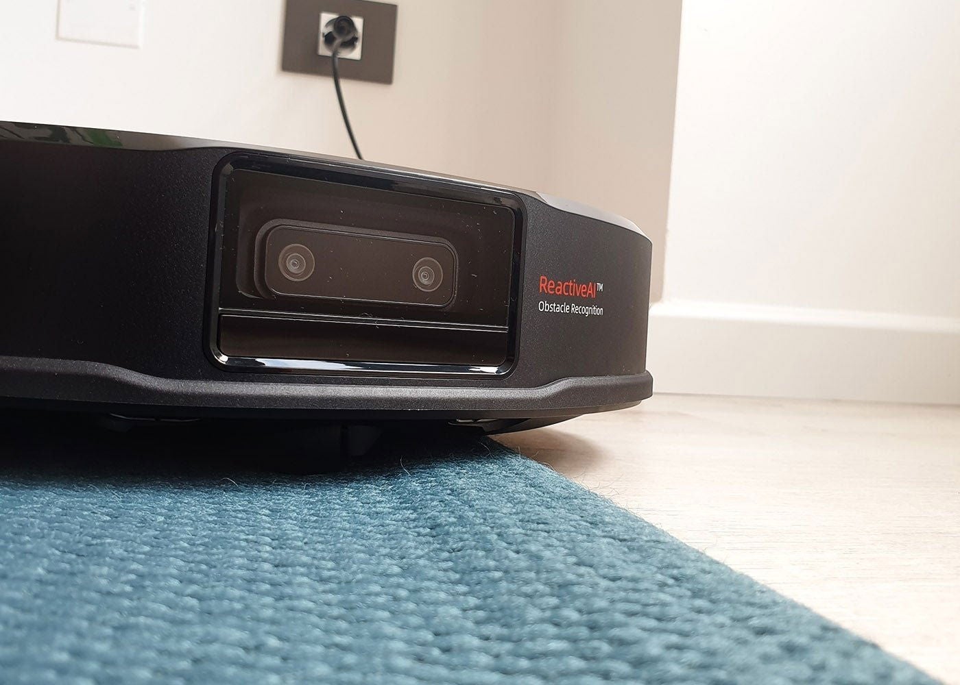 El robot tiene ojos y, con la última actualización, ha mejorado sus capacidades de reconocimiento con IA