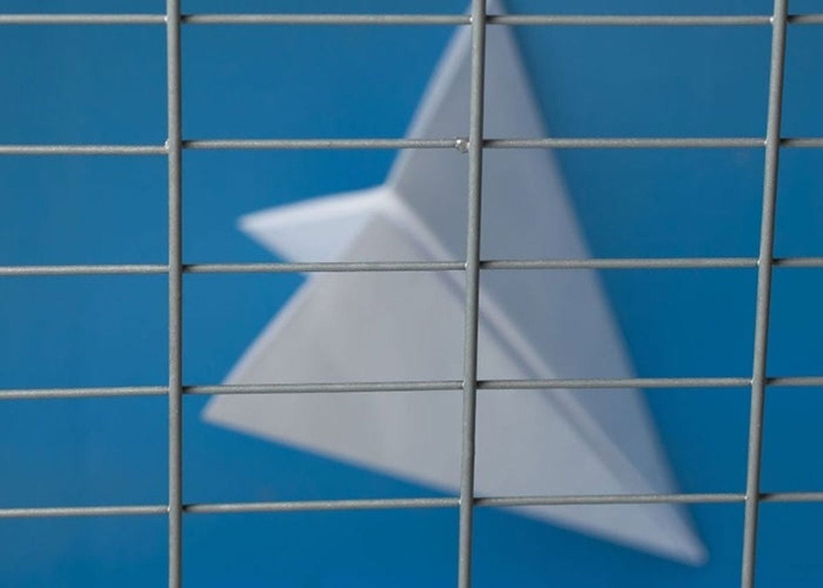 El consumo de revistas en canales de Telegram viola los derechos de autor y está penalizado. Imagen: Pexels