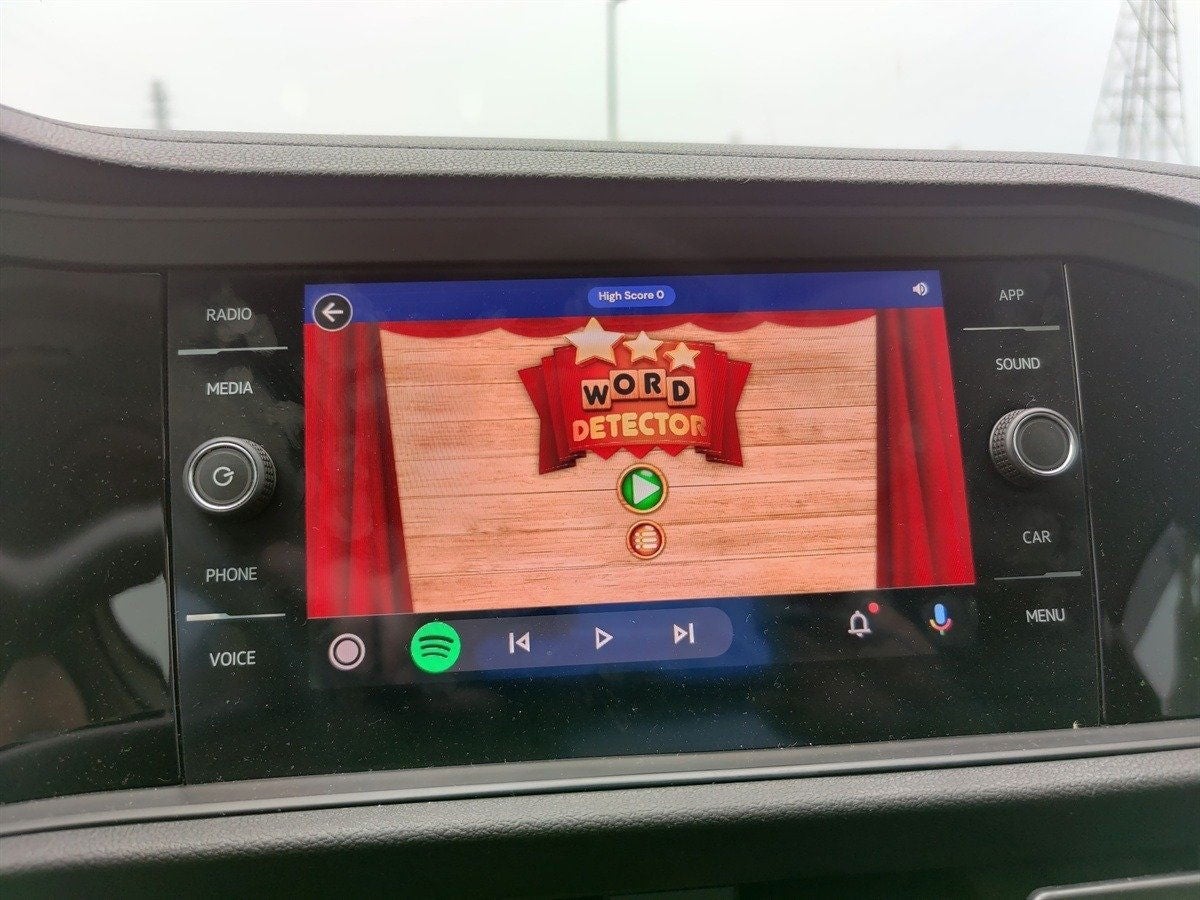 Android Auto Gamesnacks Google quiere llevar minijuegos a la pantalla de tu coche con Android Auto